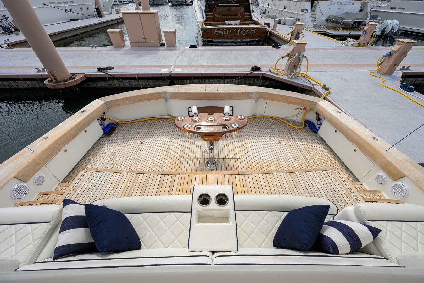 2017 Viking 92 Enclosed Bridge — photo 28