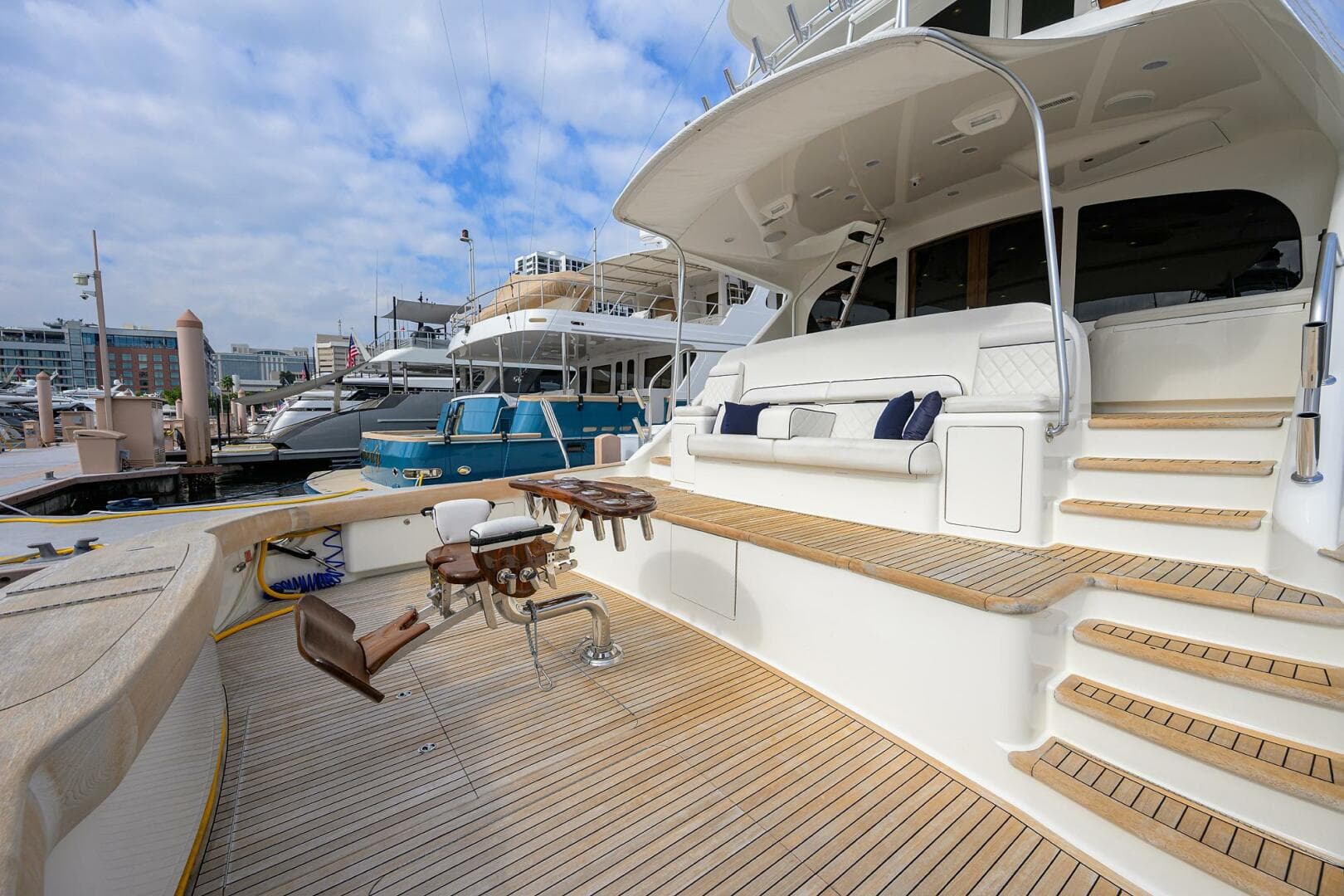 2017 Viking 92 Enclosed Bridge — photo 25