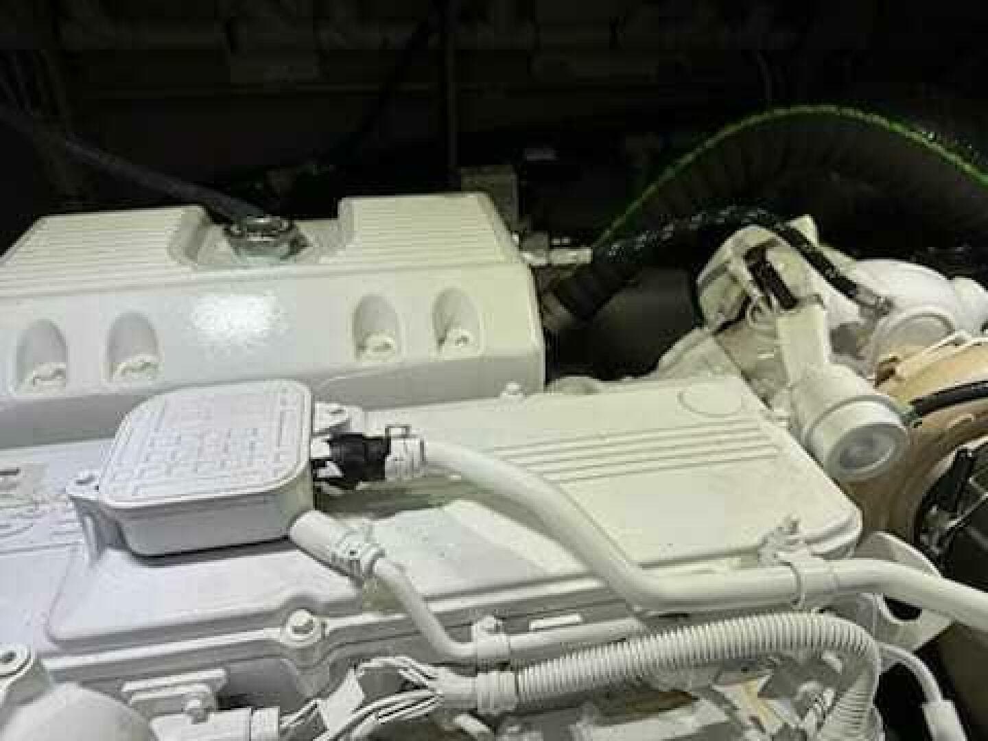 2017 Sea Ray 51 Flybridge — photo 25