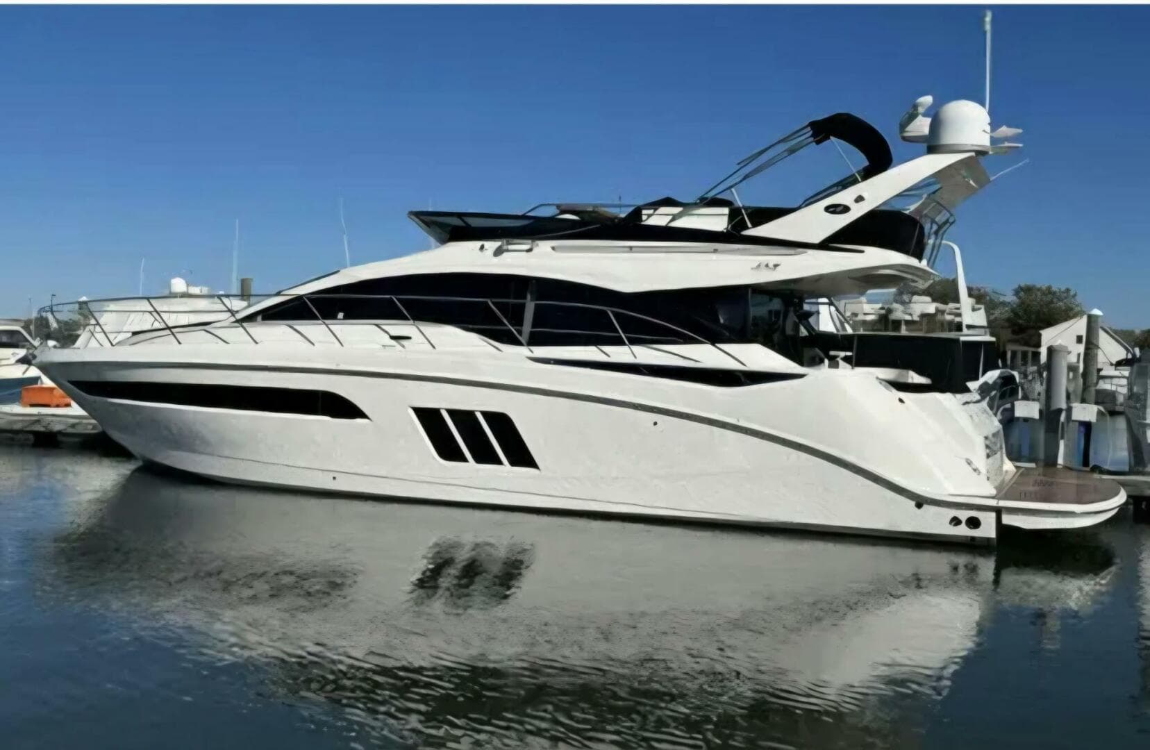 2017 Sea Ray 51 Flybridge