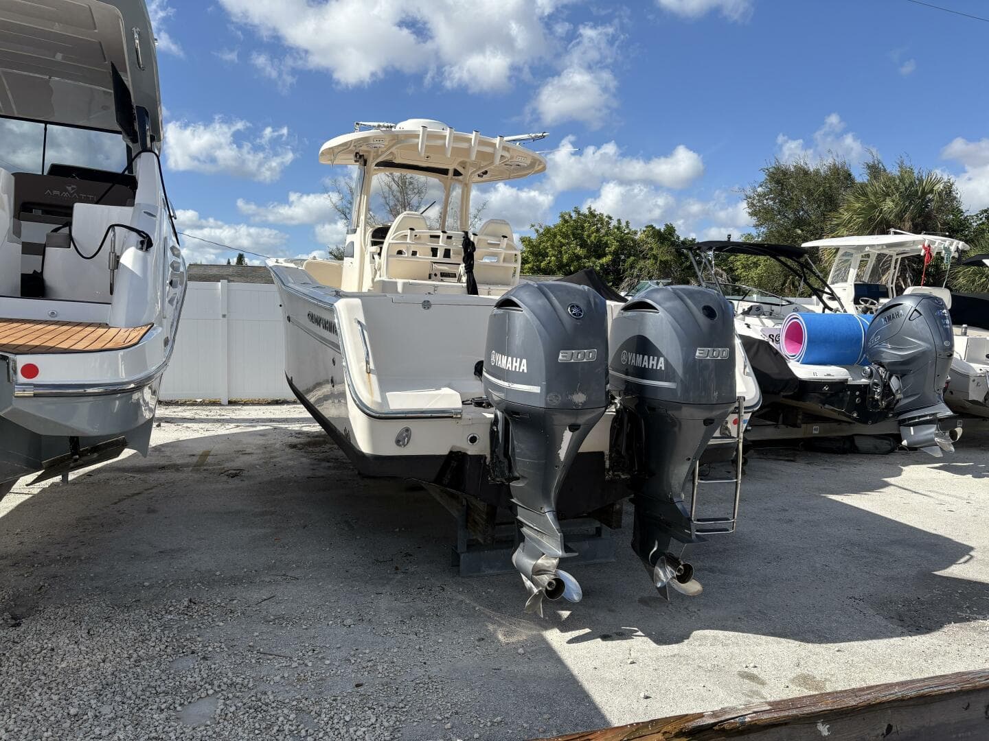 2018 Grady-White Canyon 306 — photo 20