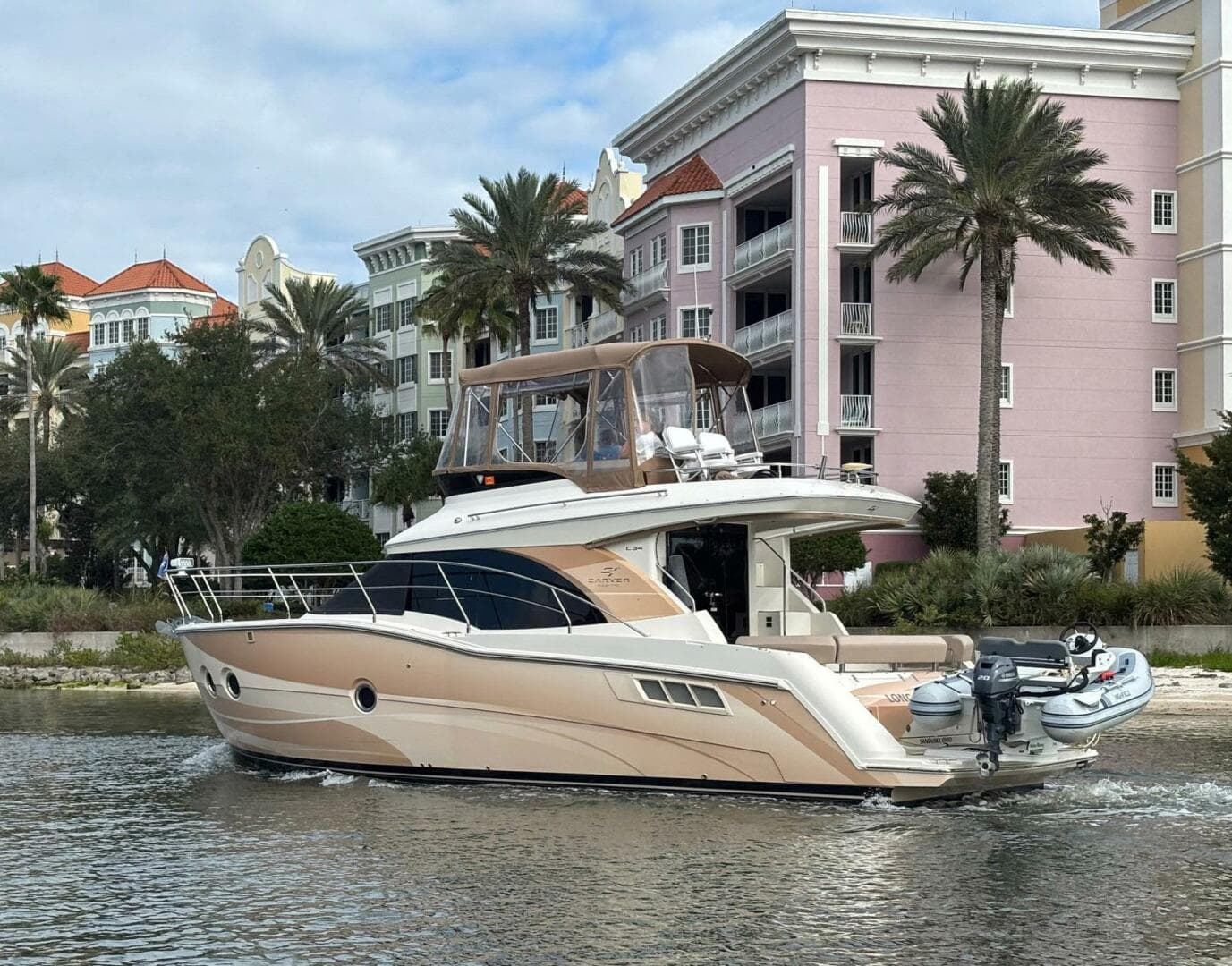 2013 Carver C-34 Command Bridge — photo 4