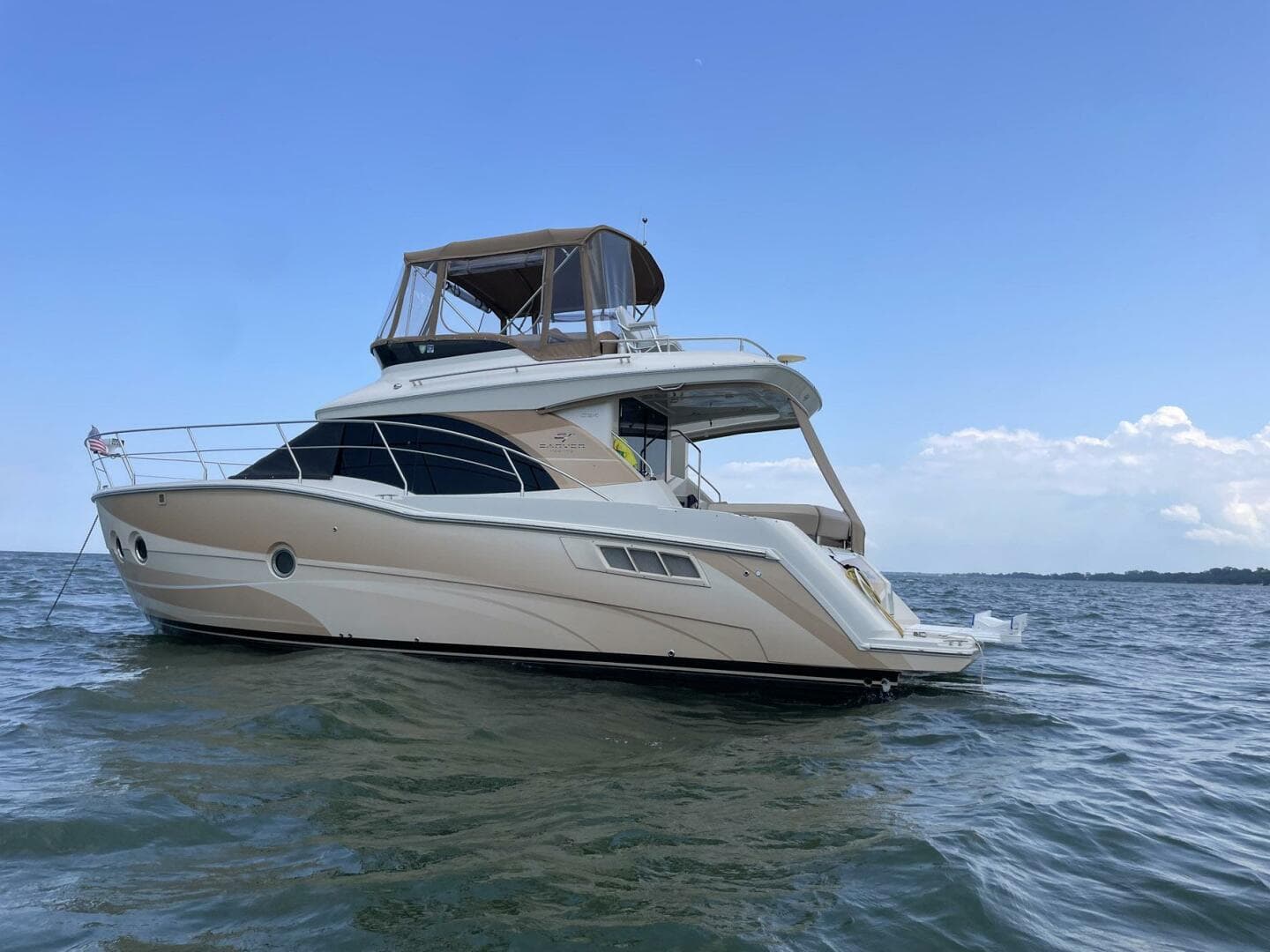 2013 Carver C-34 Command Bridge — photo 3