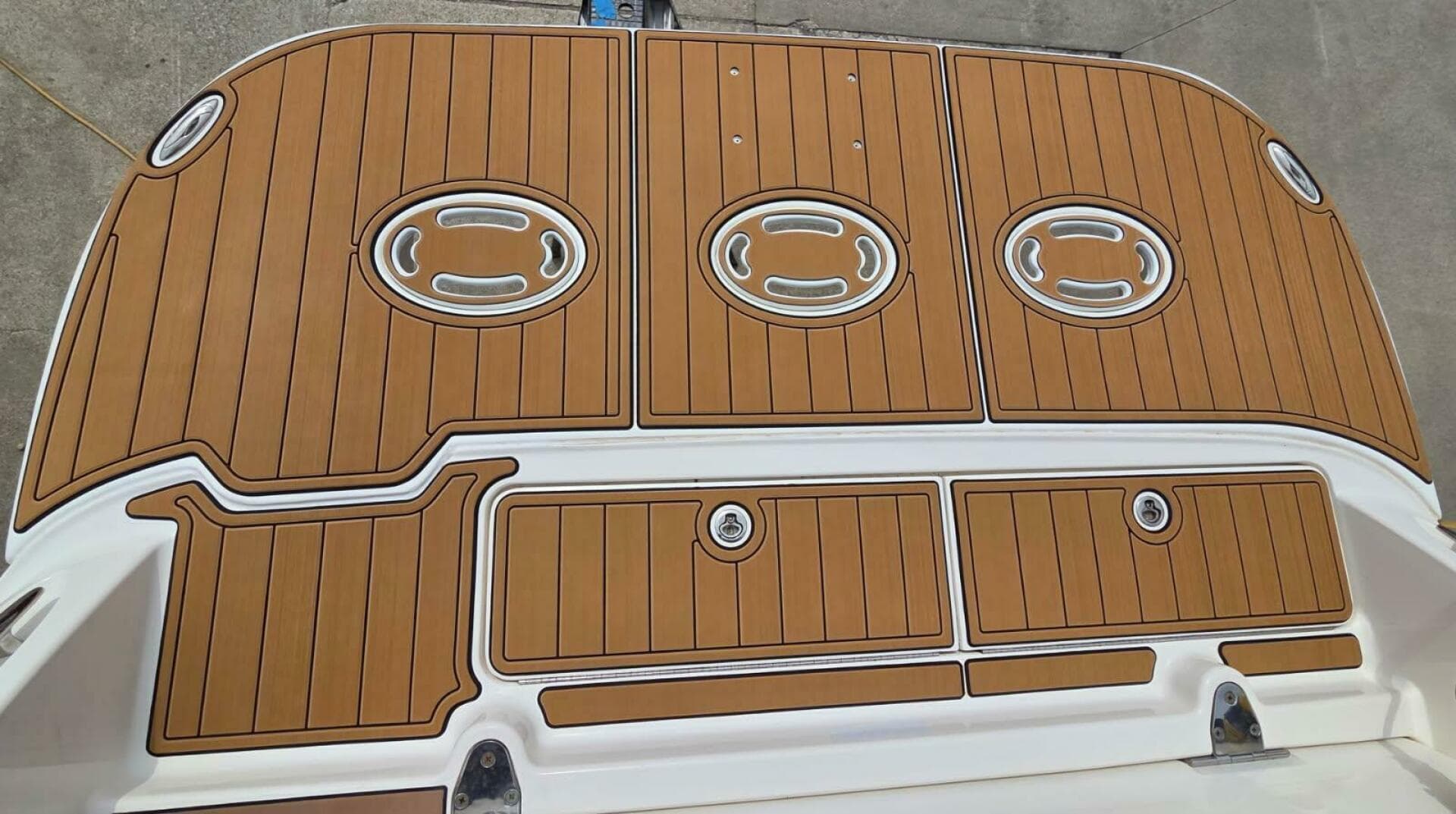 2010 Sea Ray 310 Sundancer — photo 6