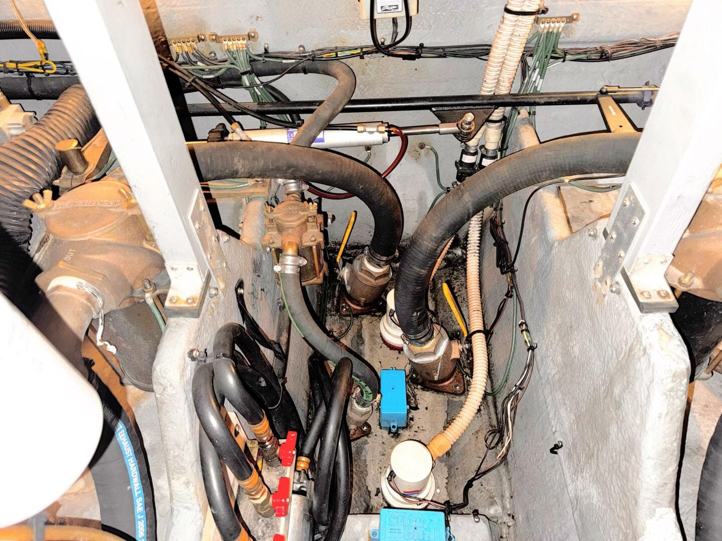 1998 Sea Ray 400 Sundancer — photo 56