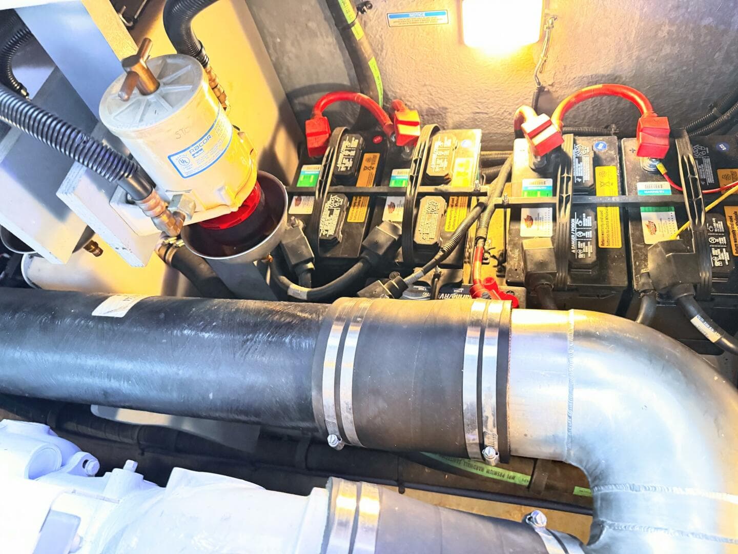 1998 Sea Ray 400 Sundancer — photo 61