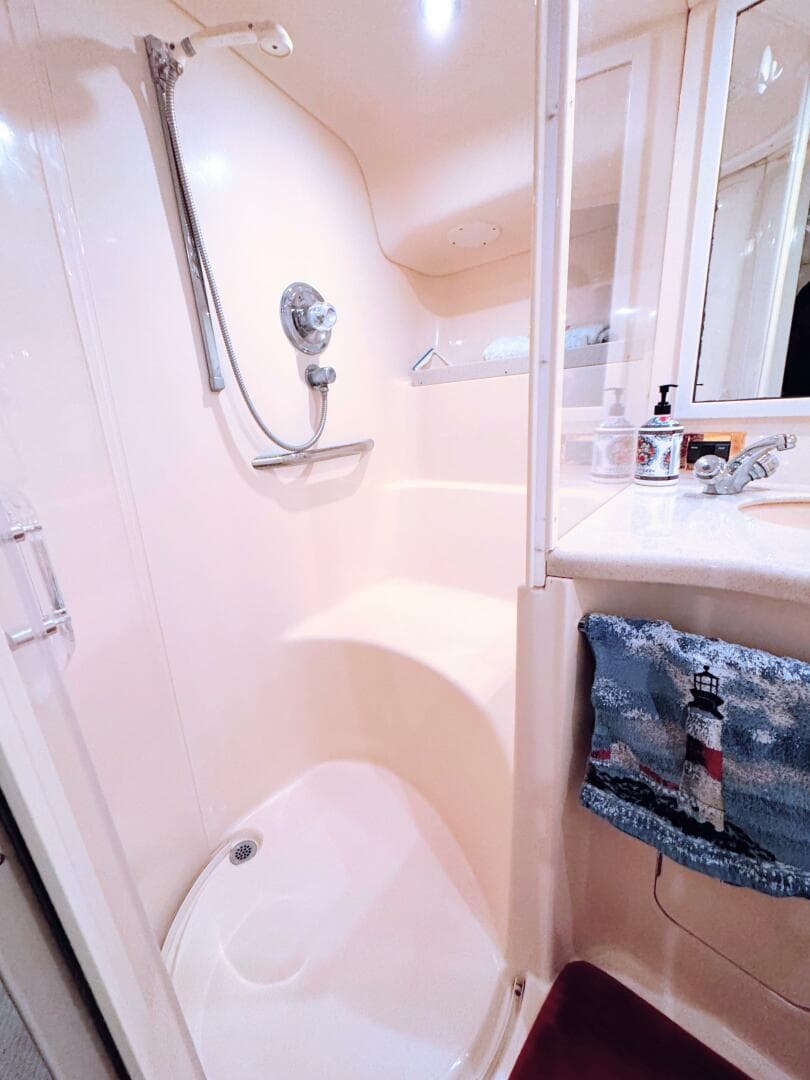 1998 Sea Ray 400 Sundancer — photo 47