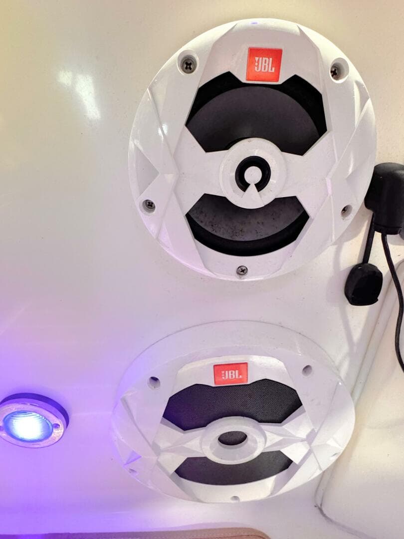 1998 Sea Ray 400 Sundancer — photo 52