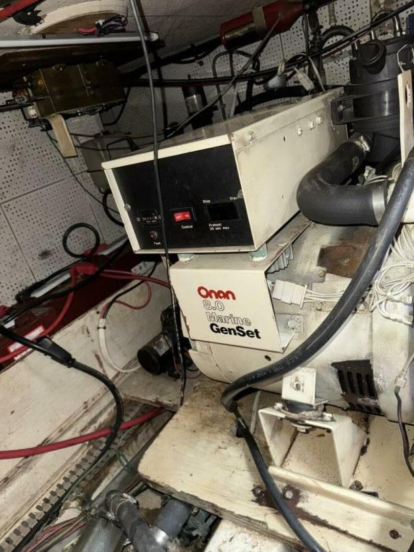 1981 Marine Trader Double Cabin — photo 74