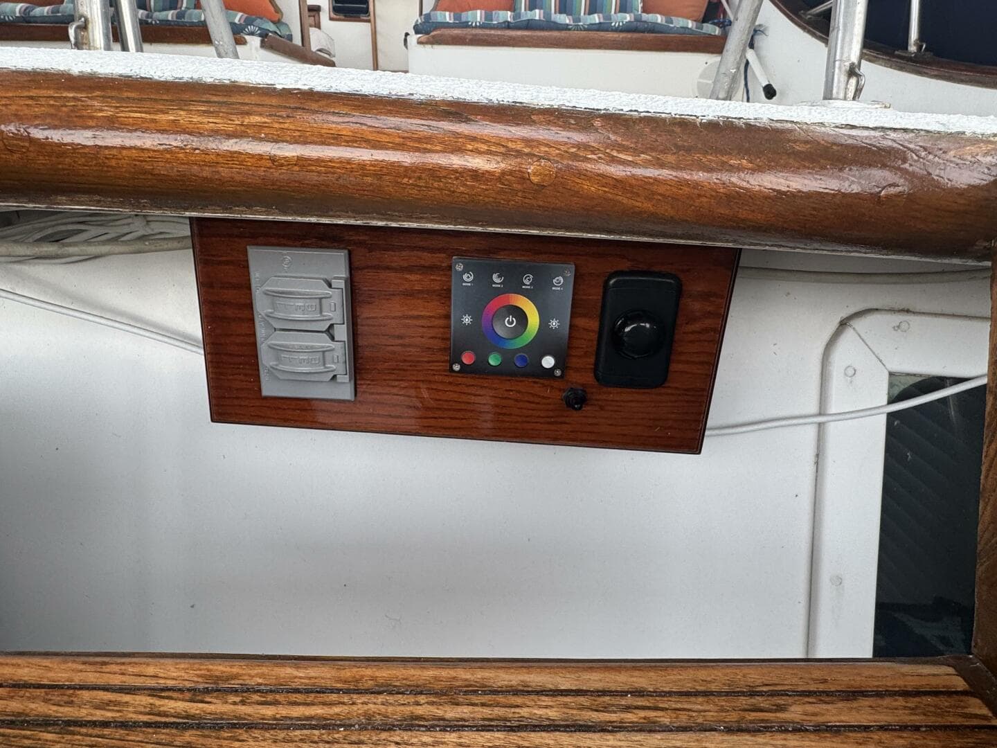 1981 Marine Trader Double Cabin — photo 34
