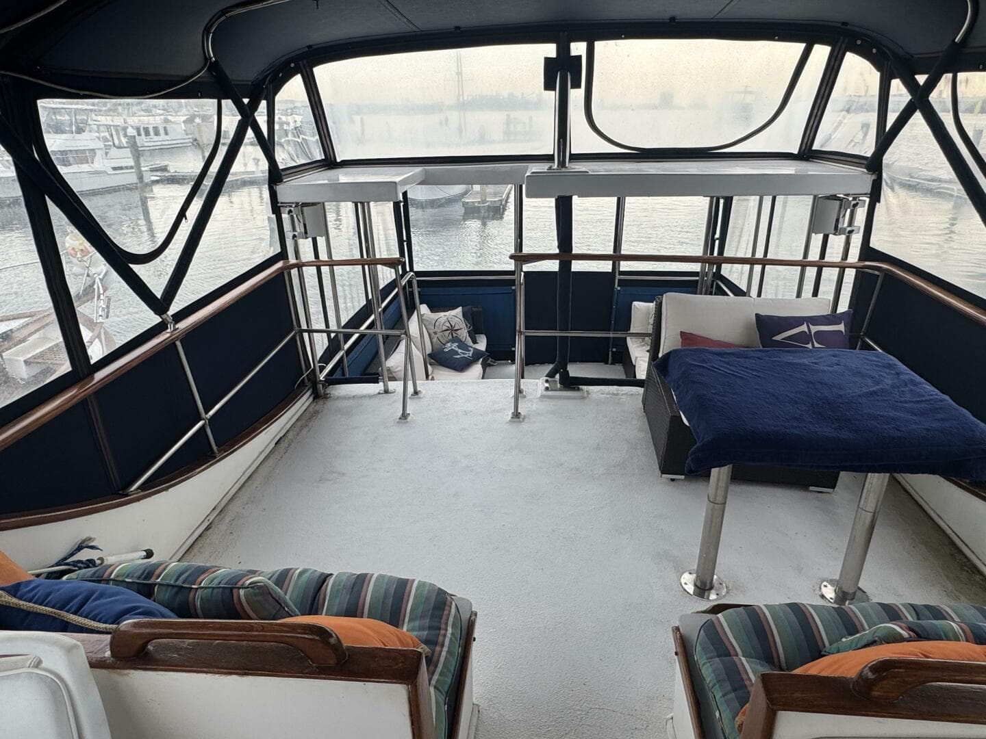 1981 Marine Trader Double Cabin — photo 16