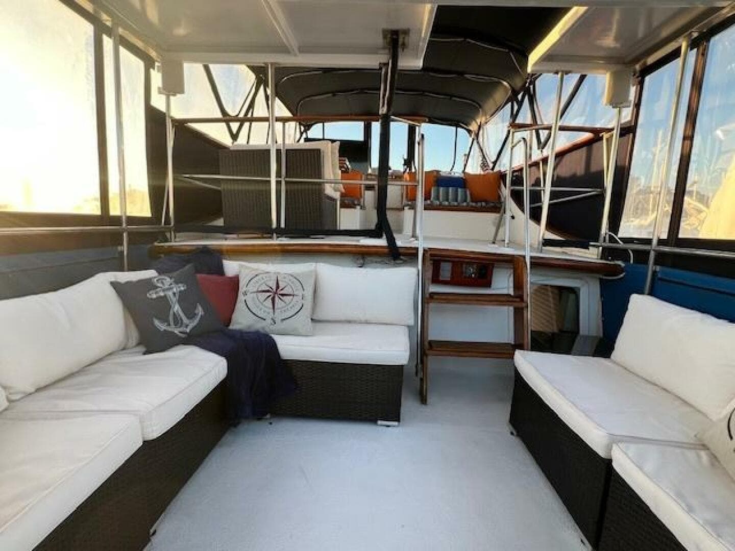 1981 Marine Trader Double Cabin — photo 31