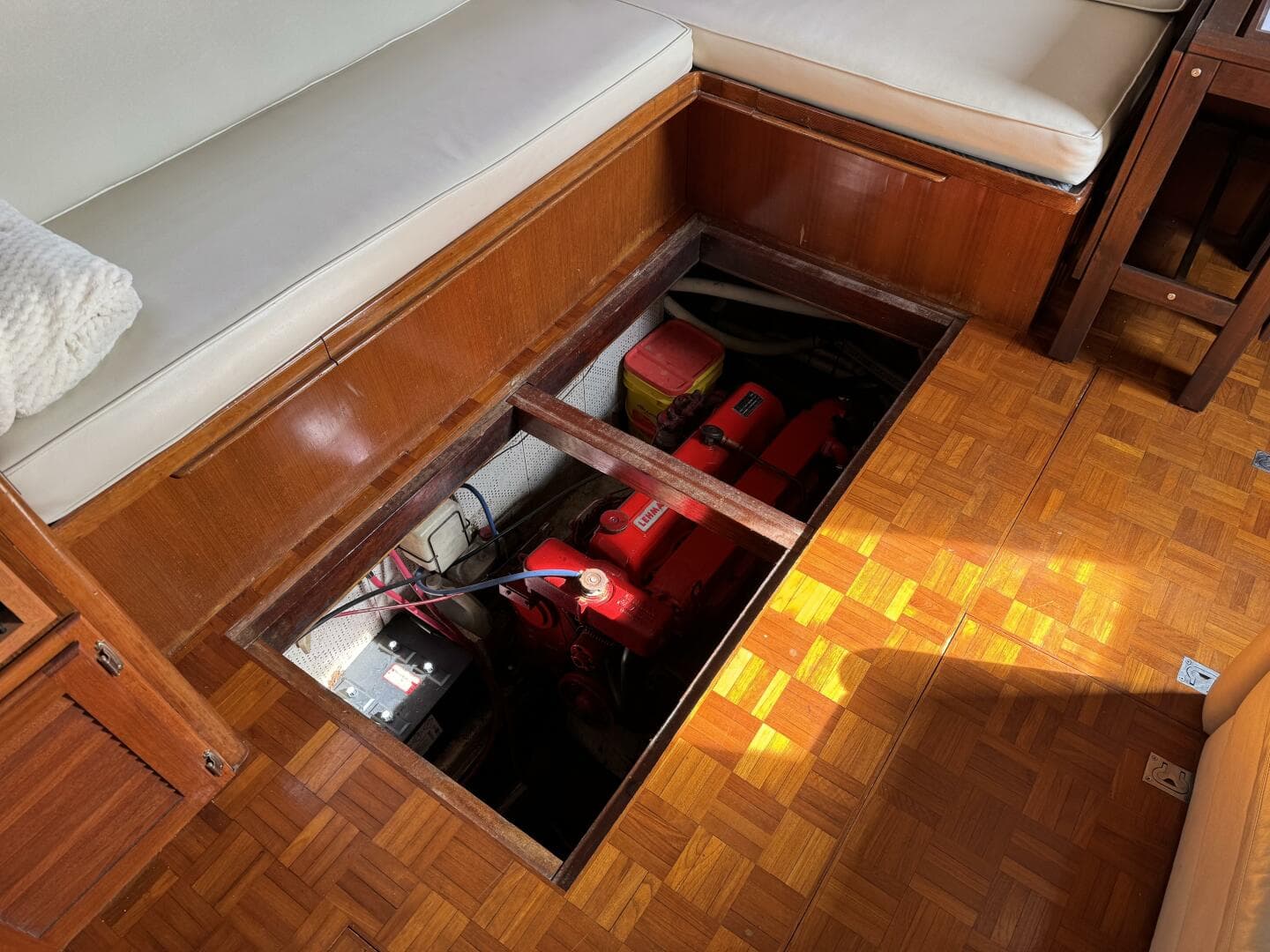 1981 Marine Trader Double Cabin — photo 66