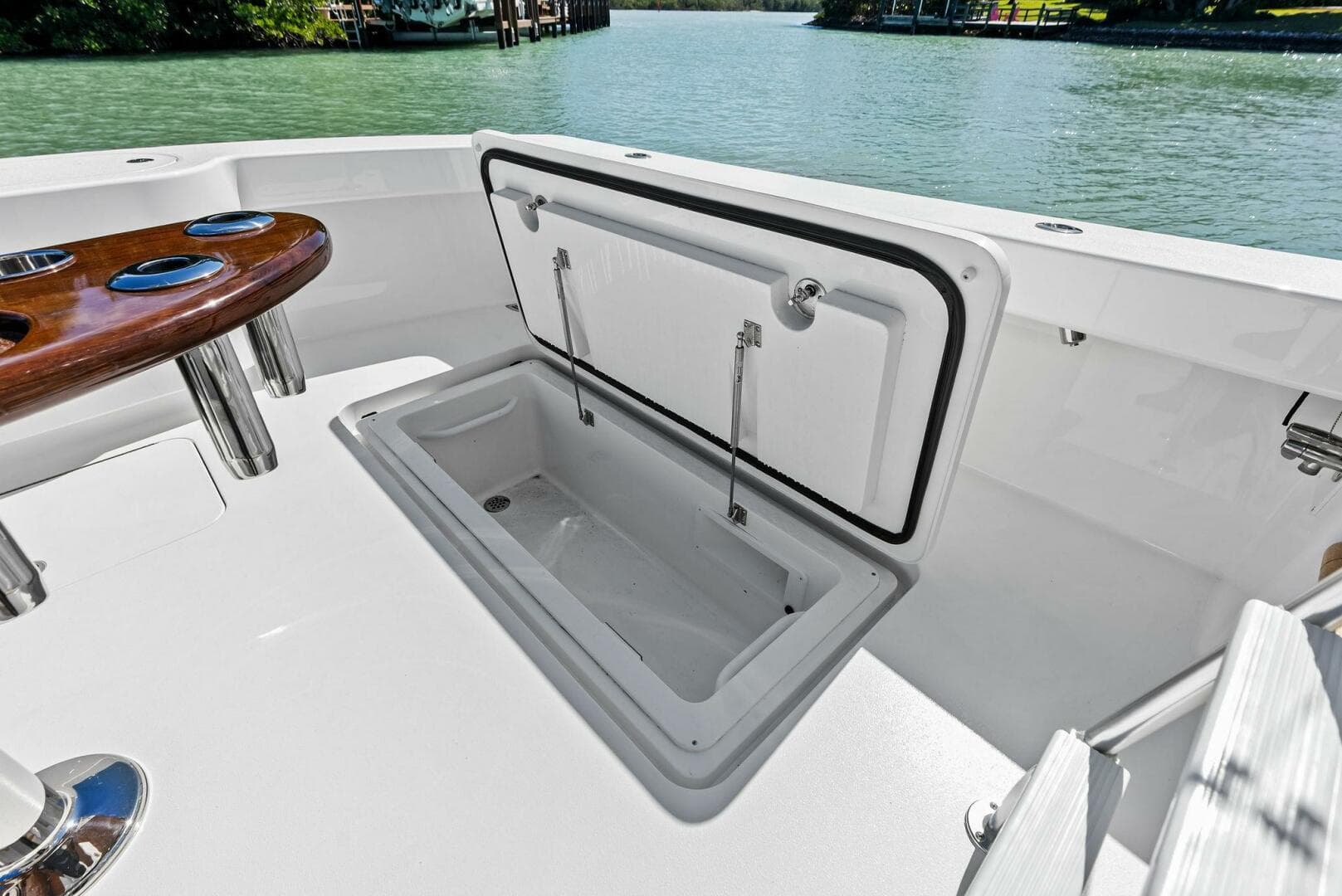 2022 Viking 46 Billfish — photo 27