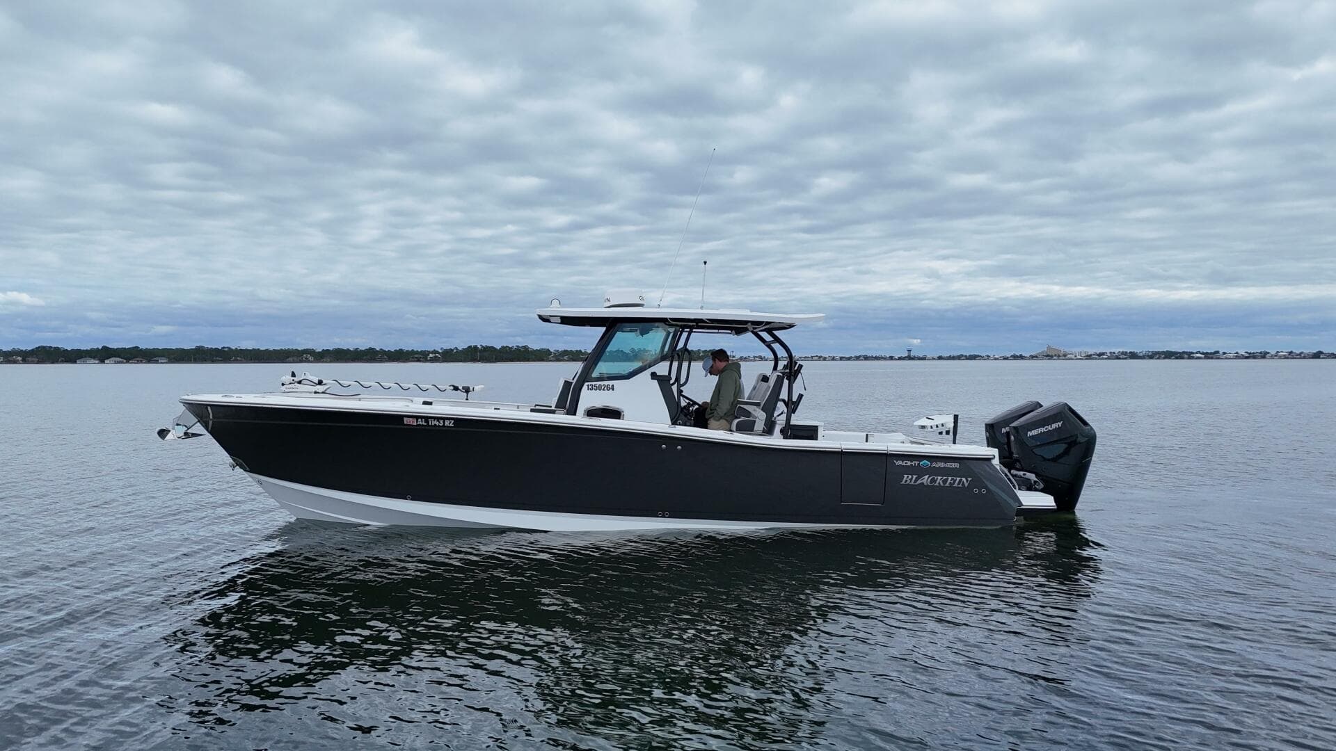 2024 Blackfin 332 CC
