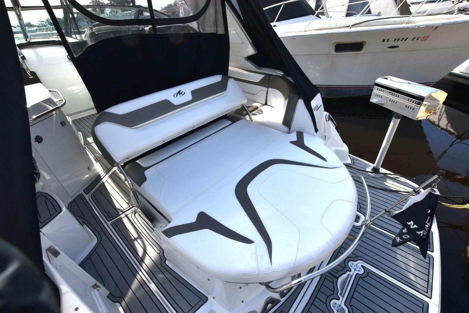 2017 Monterey 355 Sport Yacht — photo 22