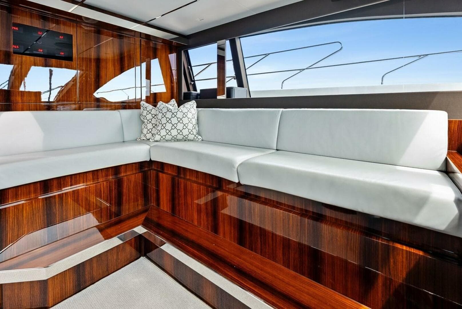 2023 Riva Dolcevita — photo 33