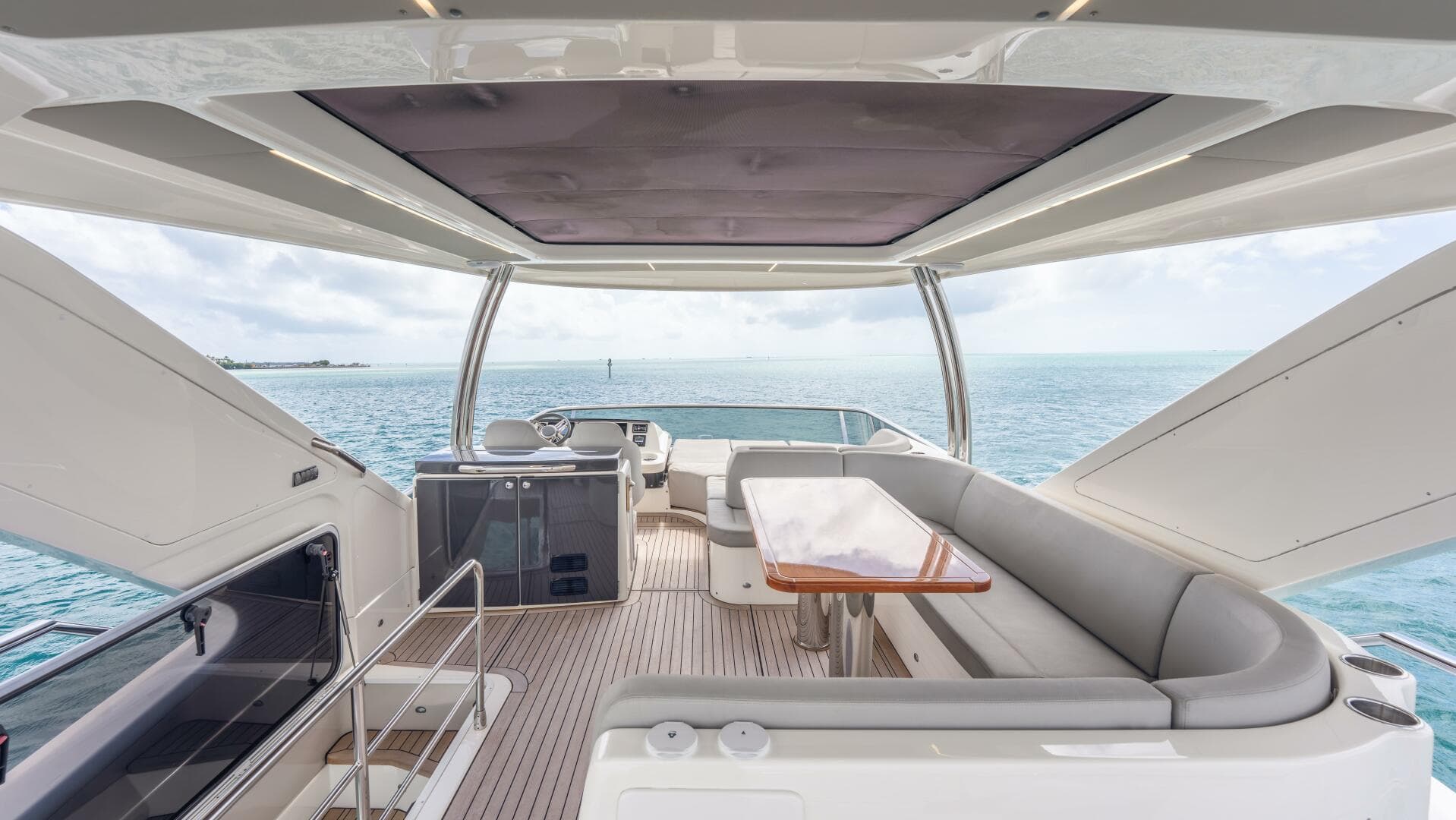 2019 Absolute 58 Fly — photo 50