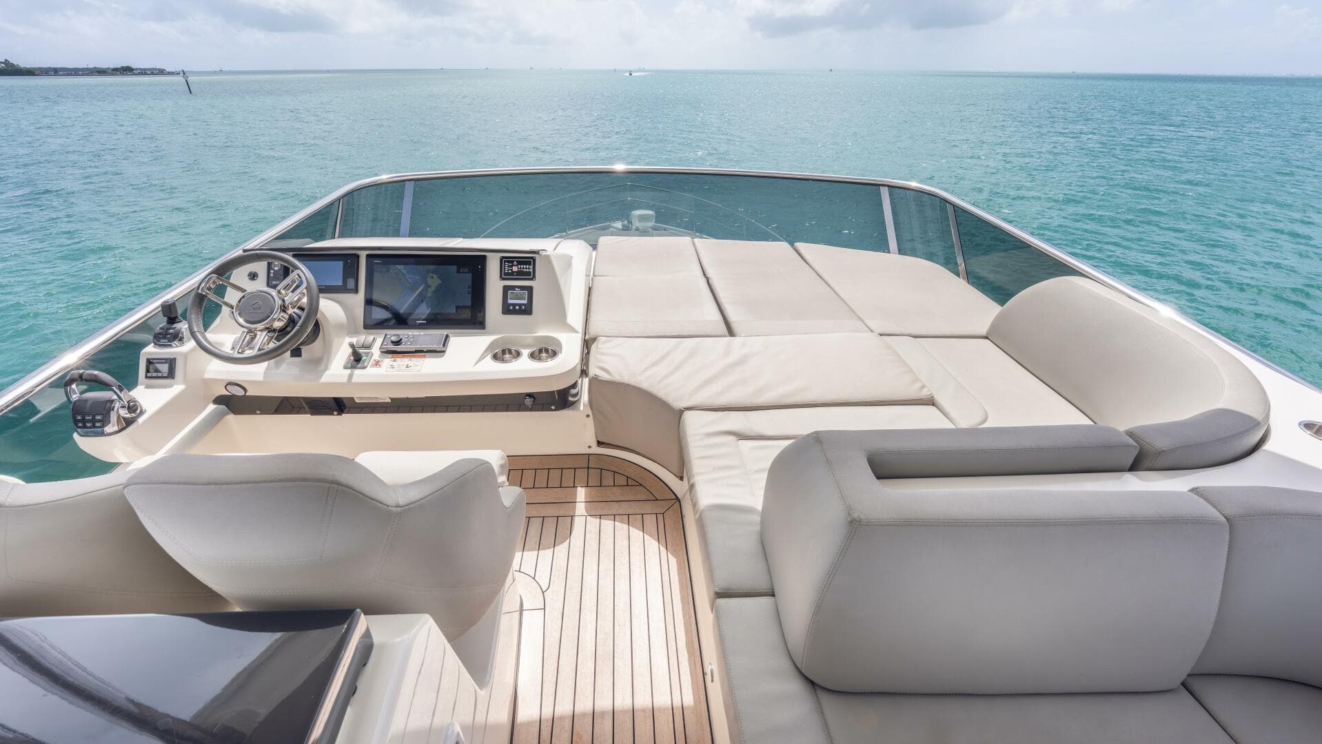 2019 Absolute 58 Fly — photo 52