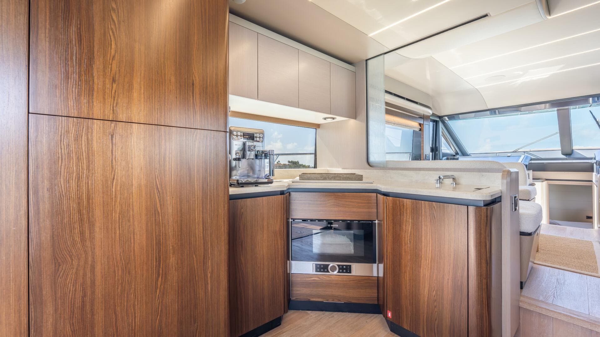 2019 Absolute 58 Fly — photo 29