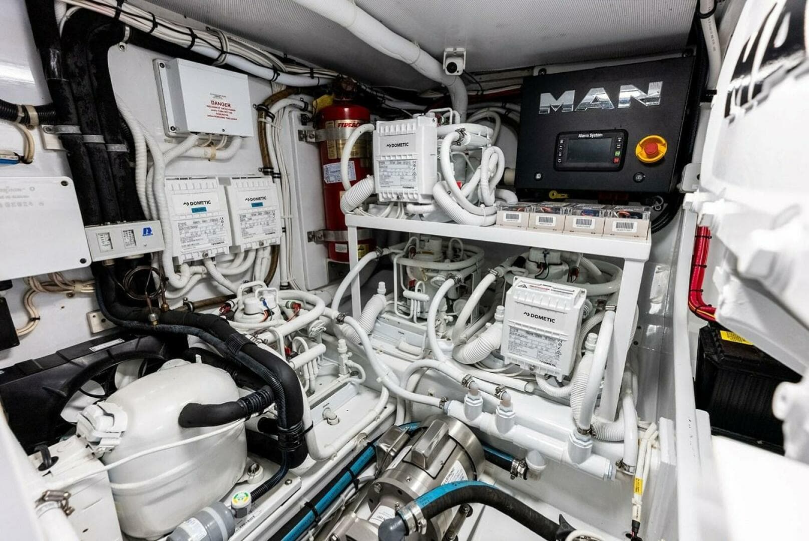 2000 Rybovich Express Sportfisherman — photo 46