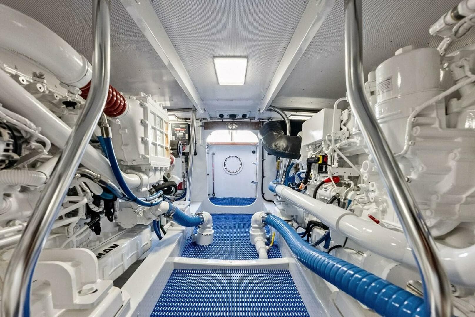 2000 Rybovich Express Sportfisherman — photo 48