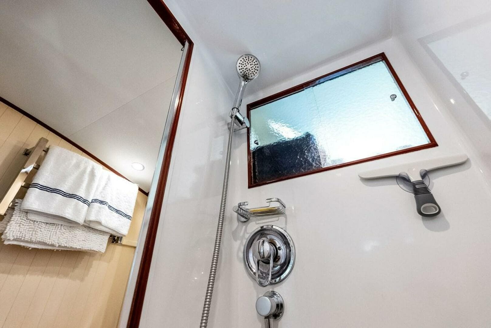 2000 Rybovich Express Sportfisherman — photo 42