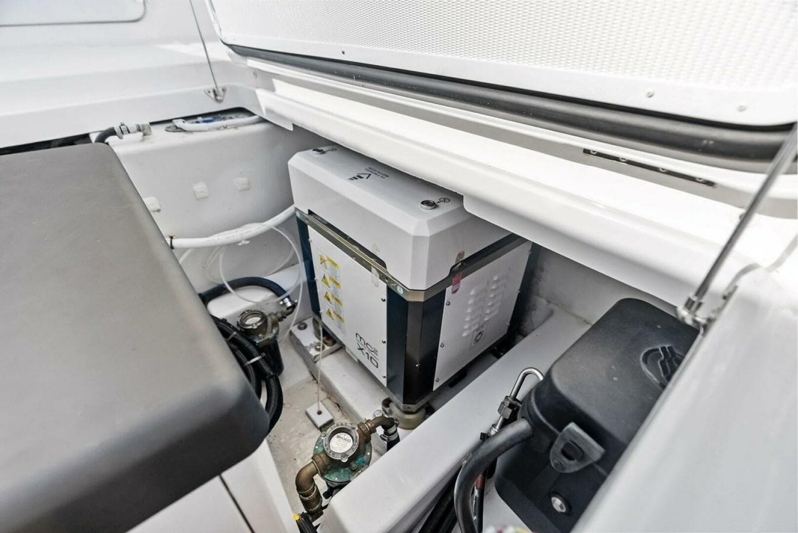 2022 Bertram — photo 36