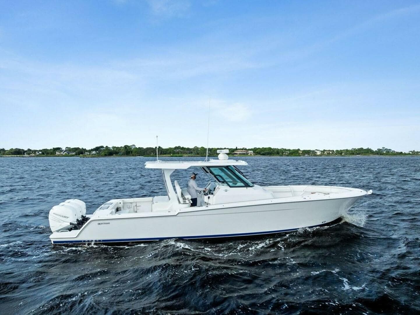2022 Bertram — photo 8