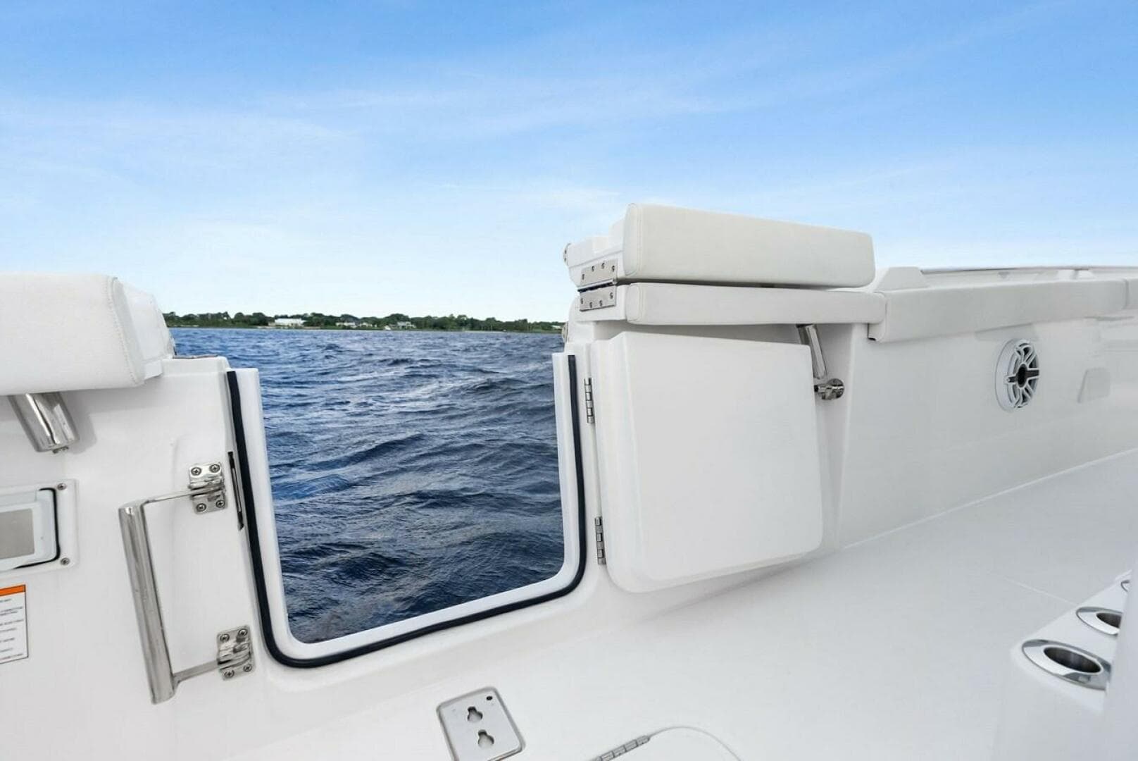 2022 Bertram — photo 20