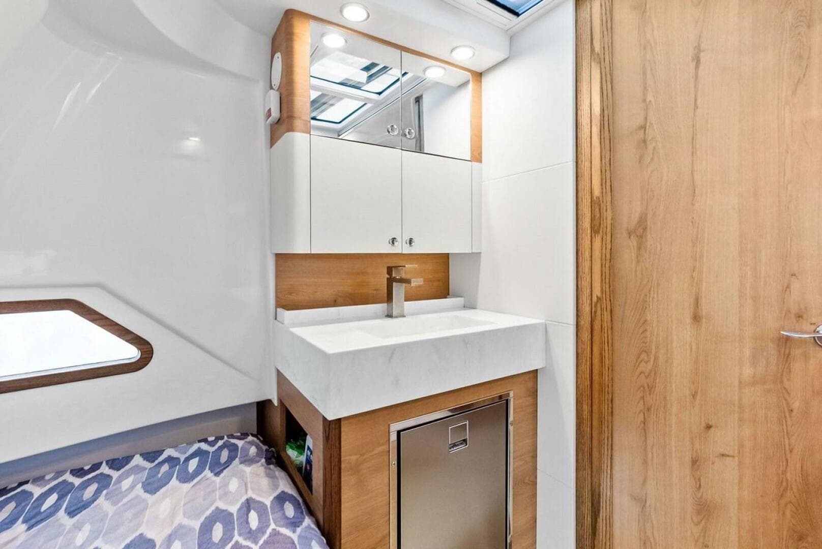 2022 Bertram — photo 31