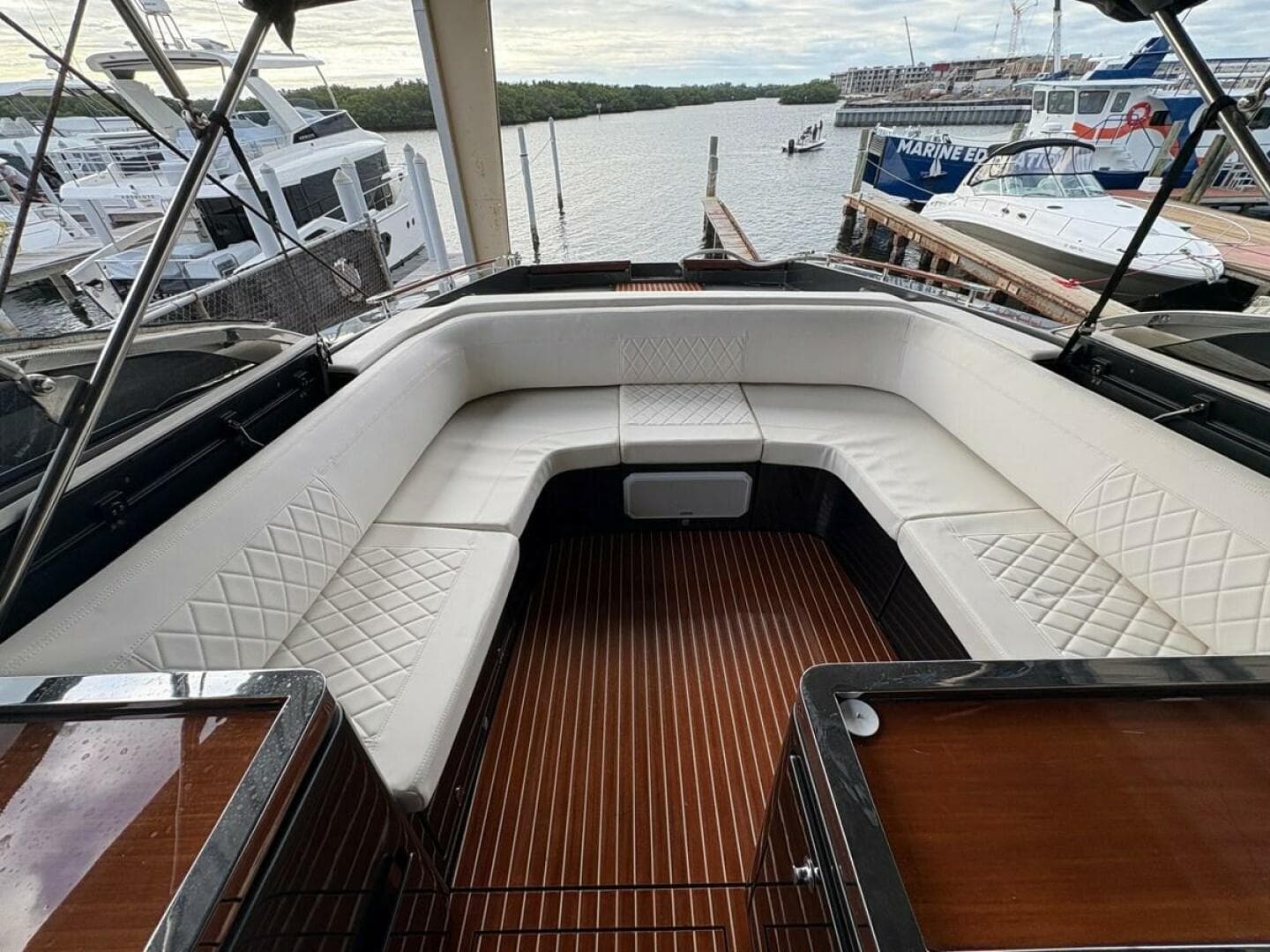 2017 Riva Mare — photo 11