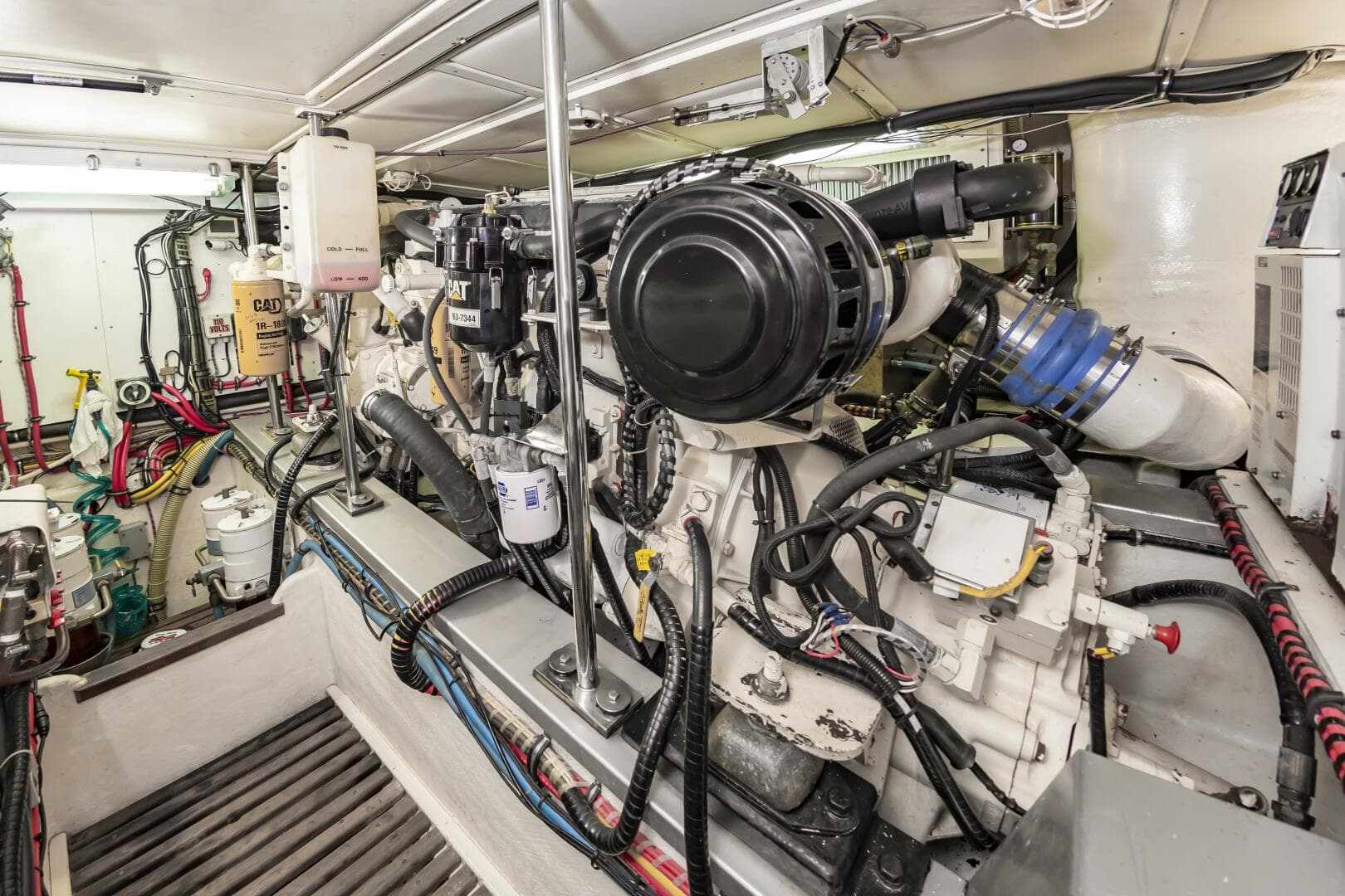 2005 Grand Banks Eastbay 49 Eastbay SX — photo 70