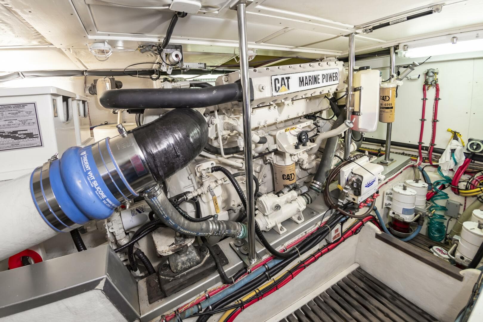 2005 Grand Banks Eastbay 49 Eastbay SX — photo 71