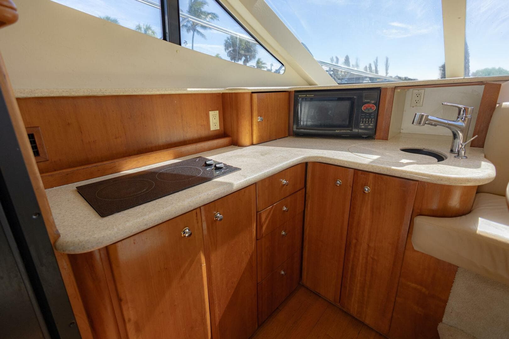 2001 Silverton Sport Bridge — photo 26