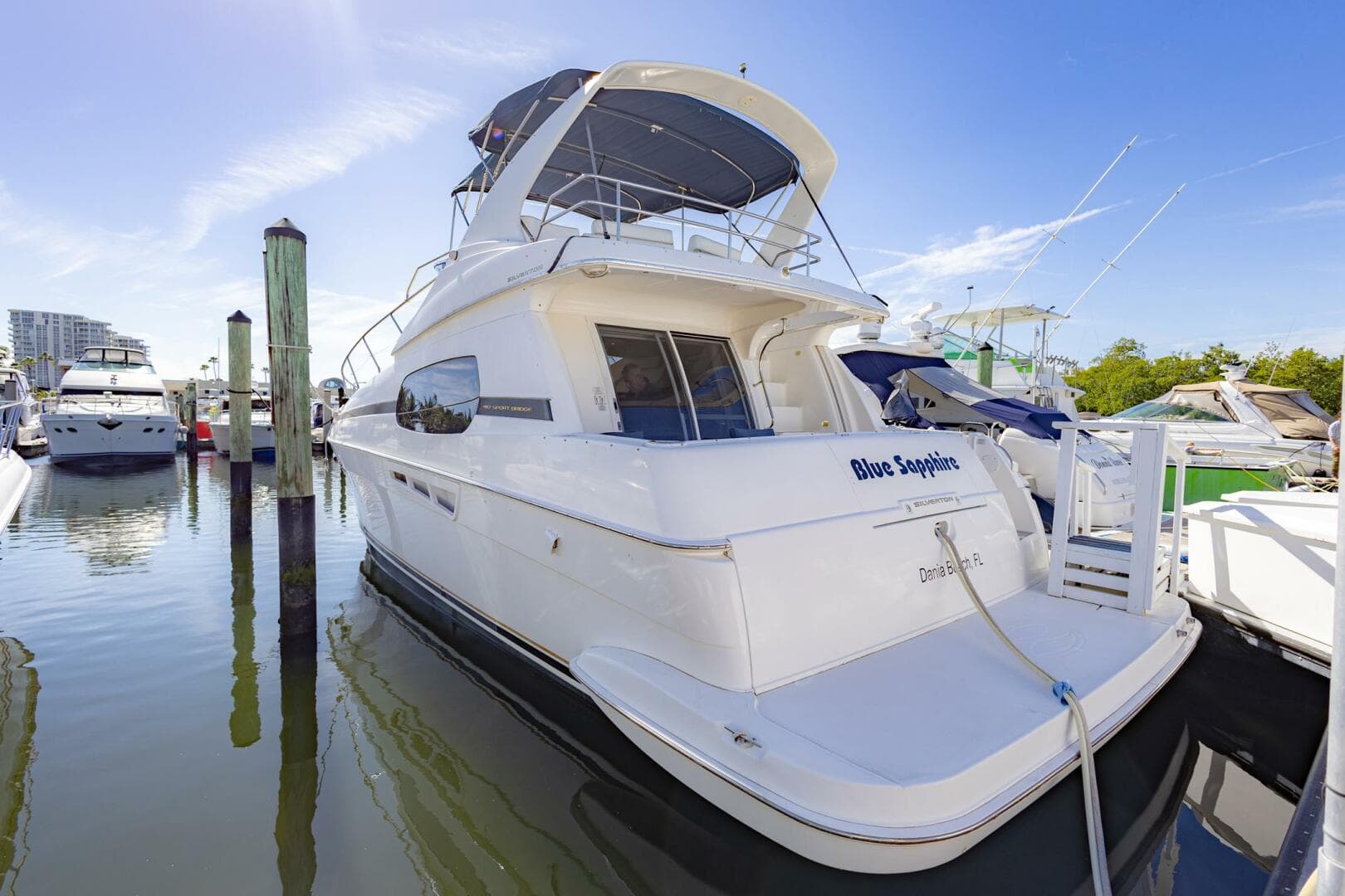 2001 Silverton Sport Bridge — photo 3