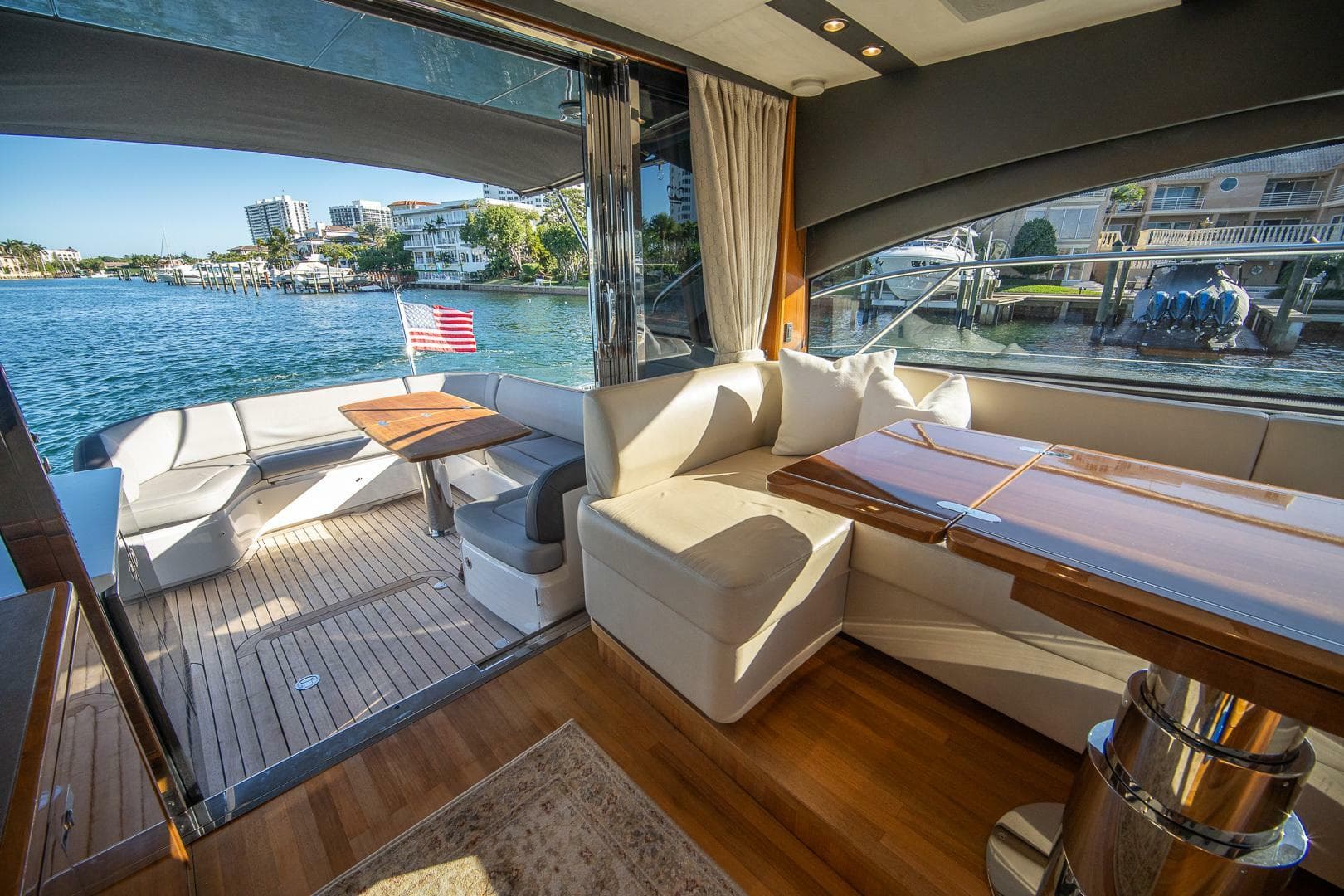 2016 Princess V48 — photo 10