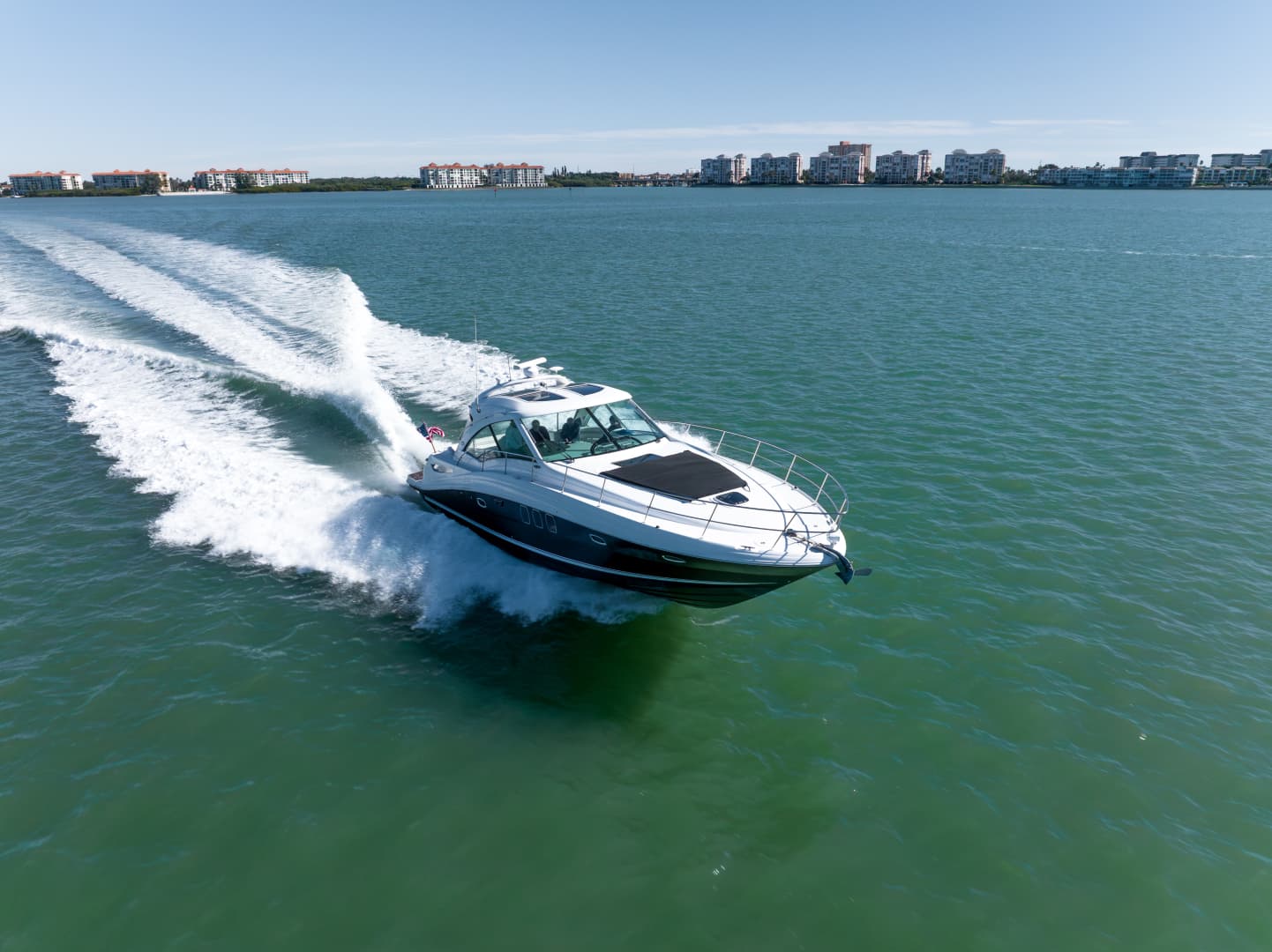 2010 Sea Ray 50 Sundancer — photo 13