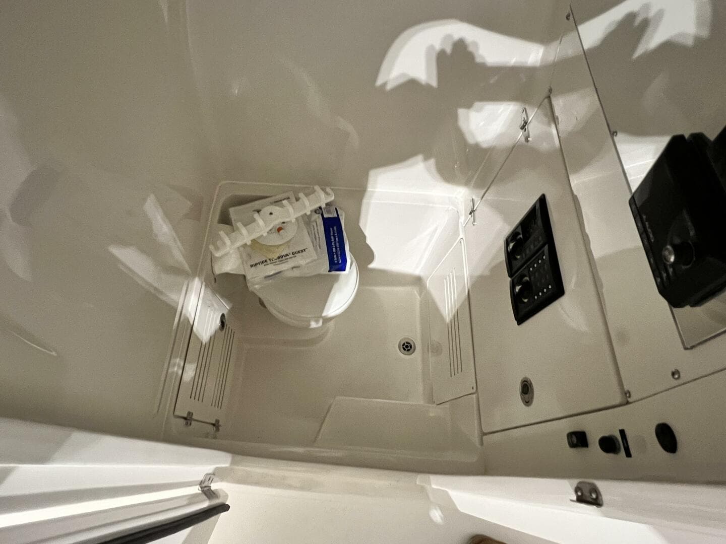 2018 Jupiter 26 FS — photo 23