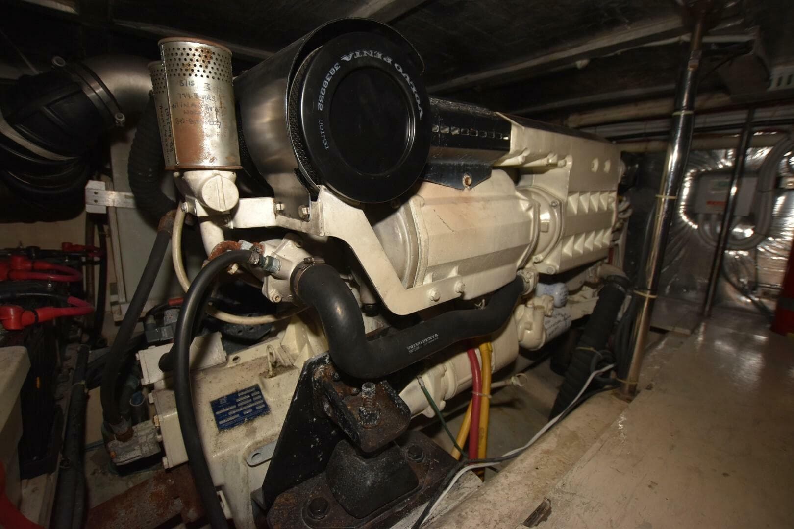 2006 Carver 46 Voyager — photo 33