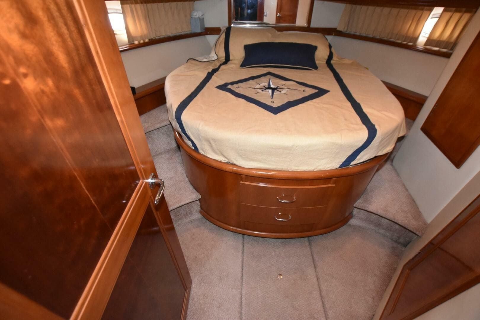 2006 Carver 46 Voyager — photo 28