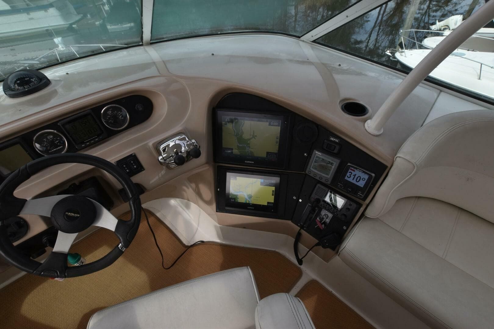 2006 Carver 46 Voyager — photo 14