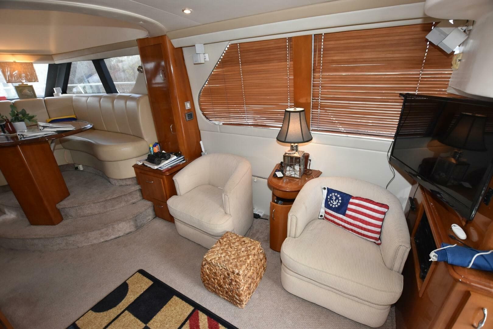 2006 Carver 46 Voyager — photo 17