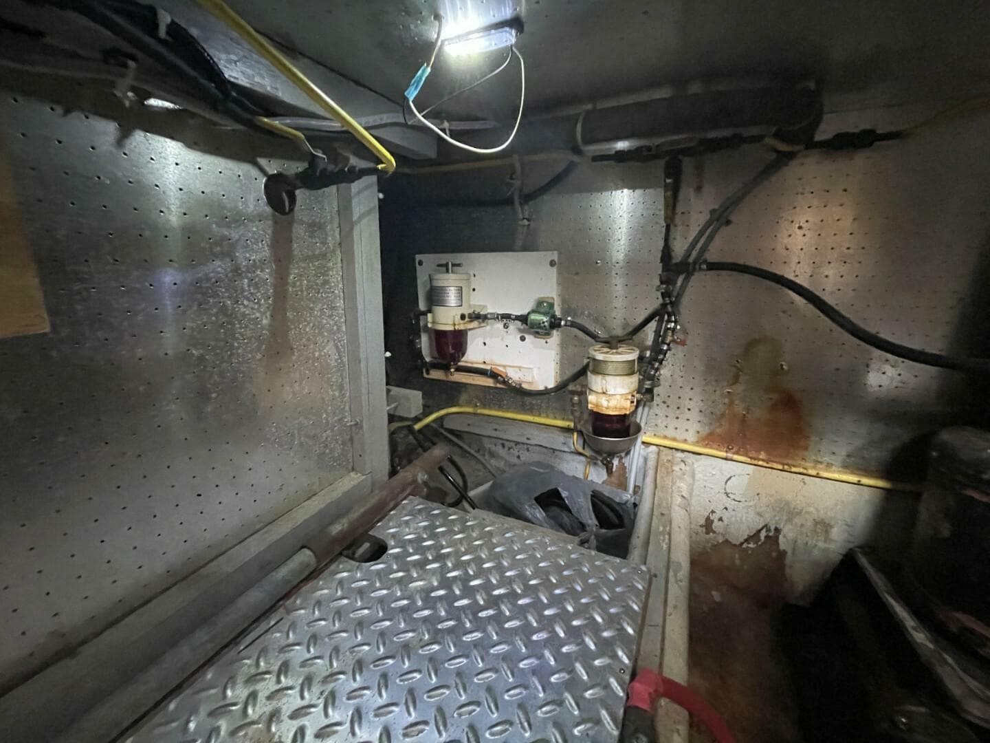 1991 Marine Trader 34 Double Cabin — photo 34