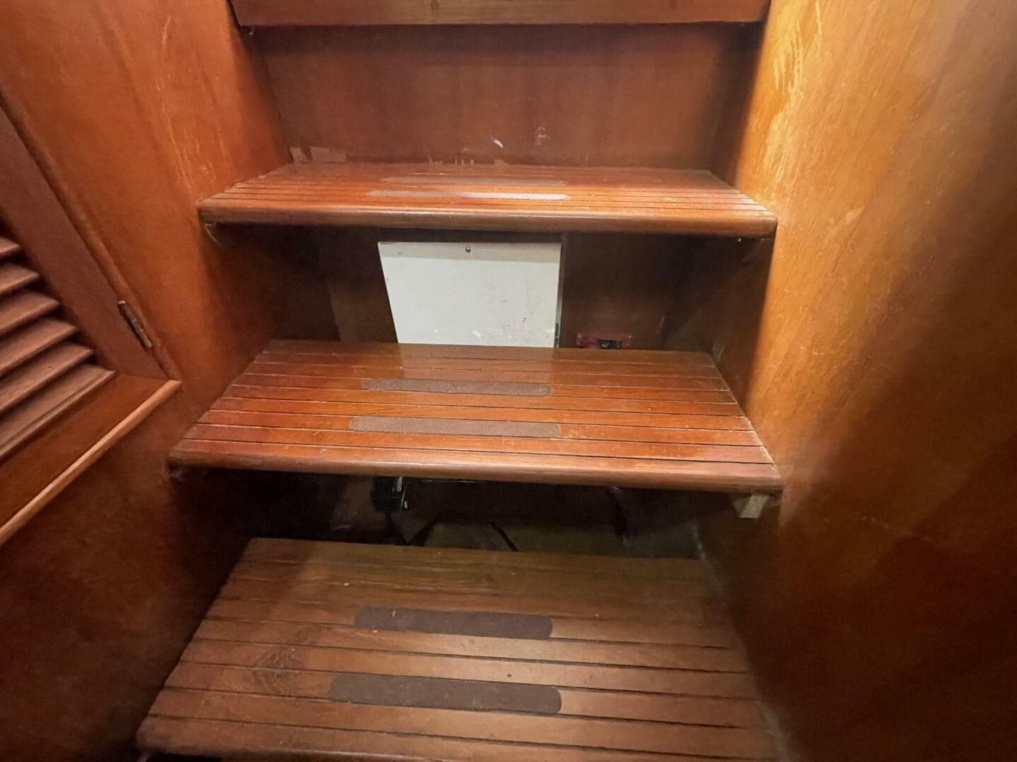 1991 Marine Trader 34 Double Cabin — photo 46