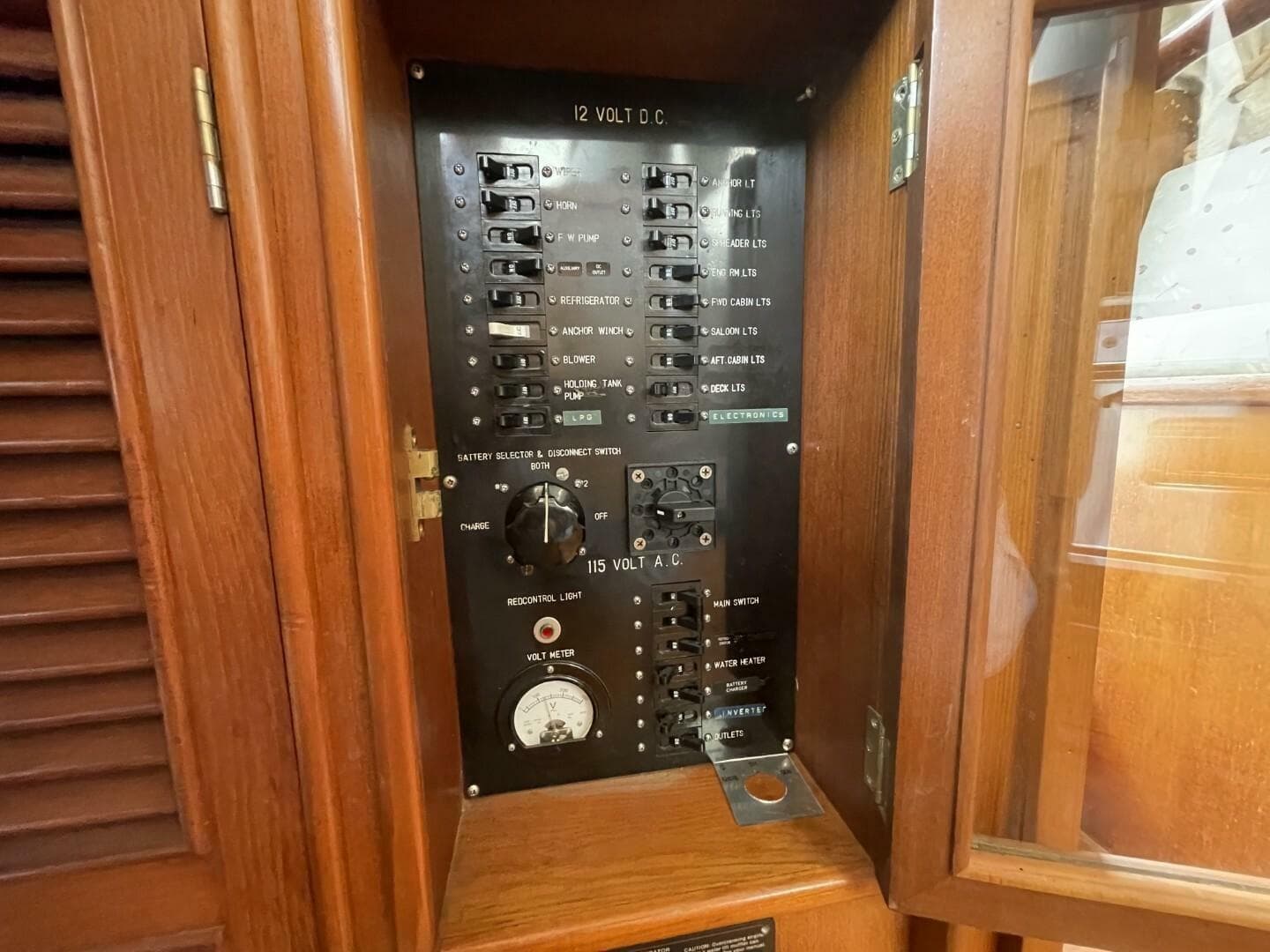 1991 Marine Trader 34 Double Cabin — photo 39