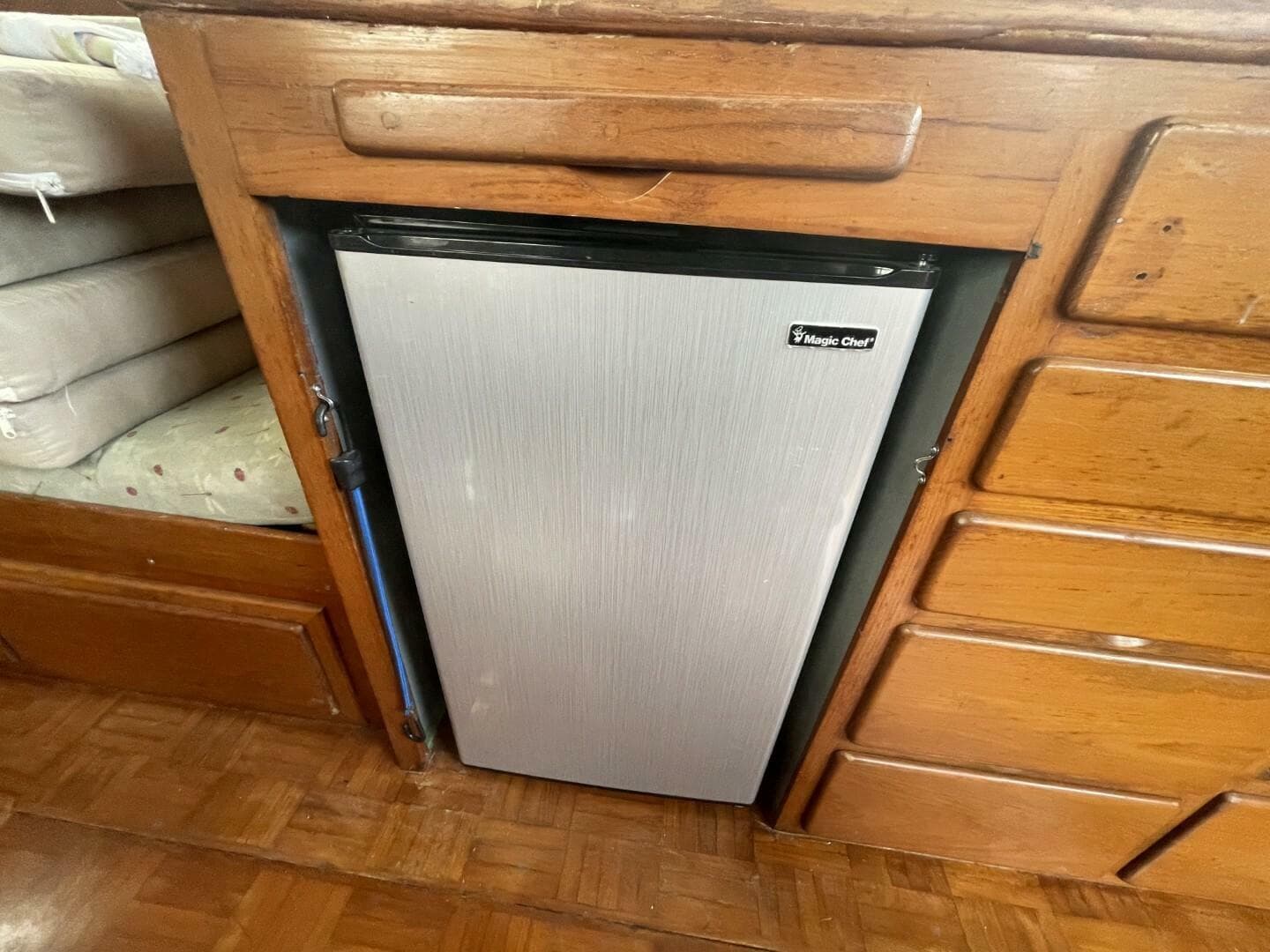 1991 Marine Trader 34 Double Cabin — photo 57