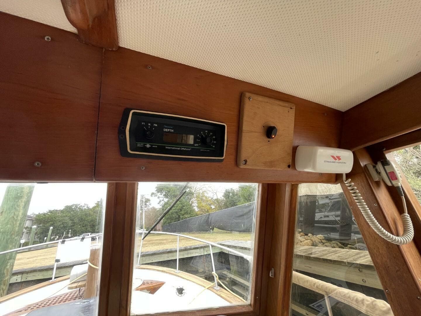 1991 Marine Trader 34 Double Cabin — photo 72