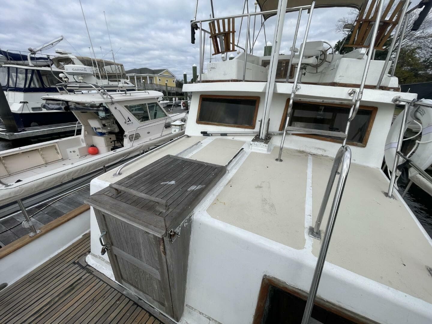 1991 Marine Trader 34 Double Cabin — photo 10