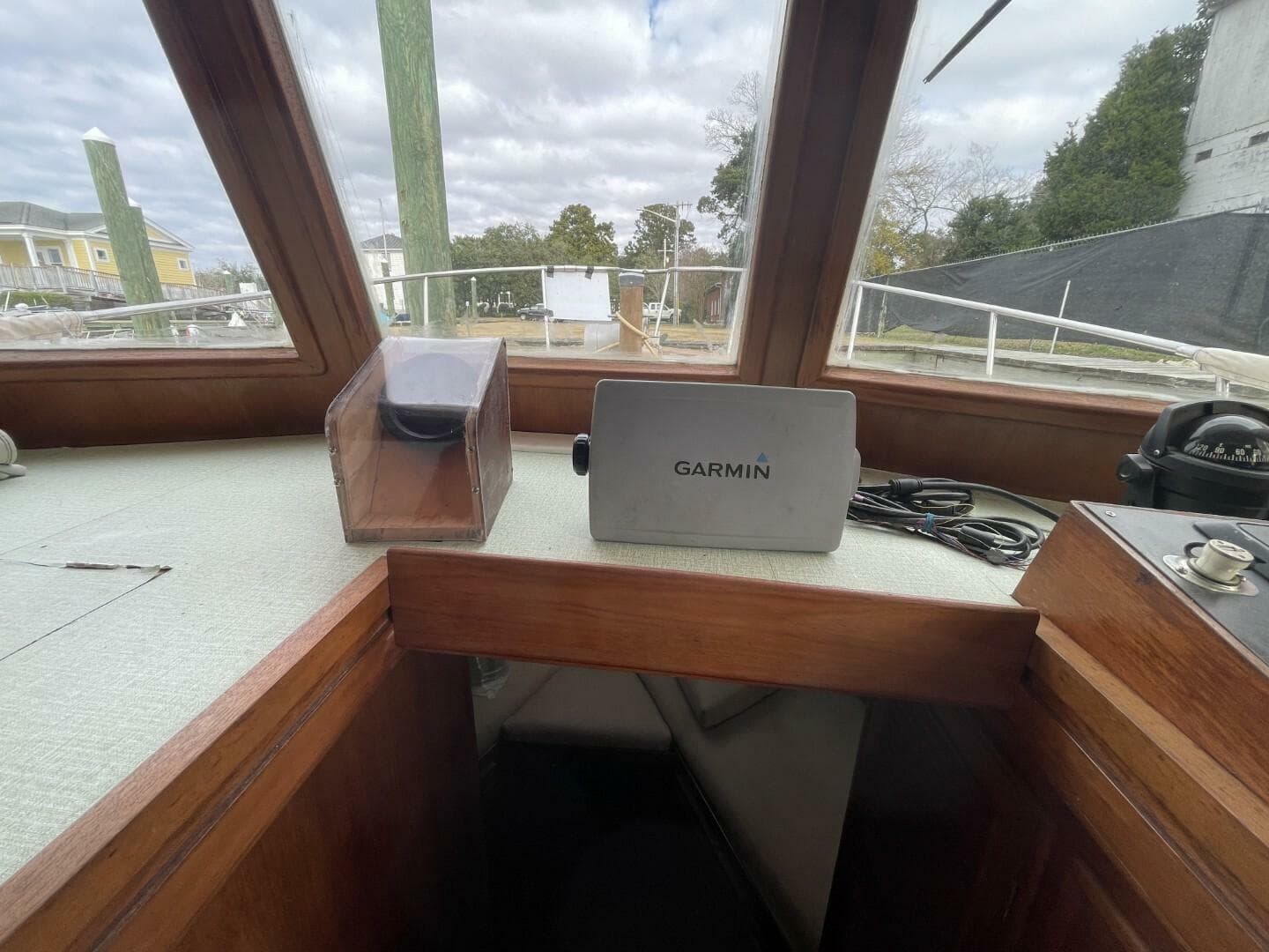 1991 Marine Trader 34 Double Cabin — photo 49